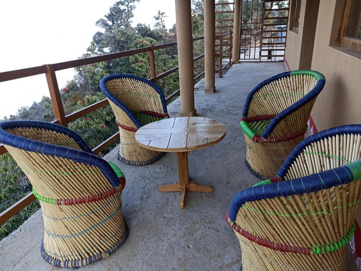 Nature Valley Homestay Shaukiyathal Panuanaula Bagian luar foto