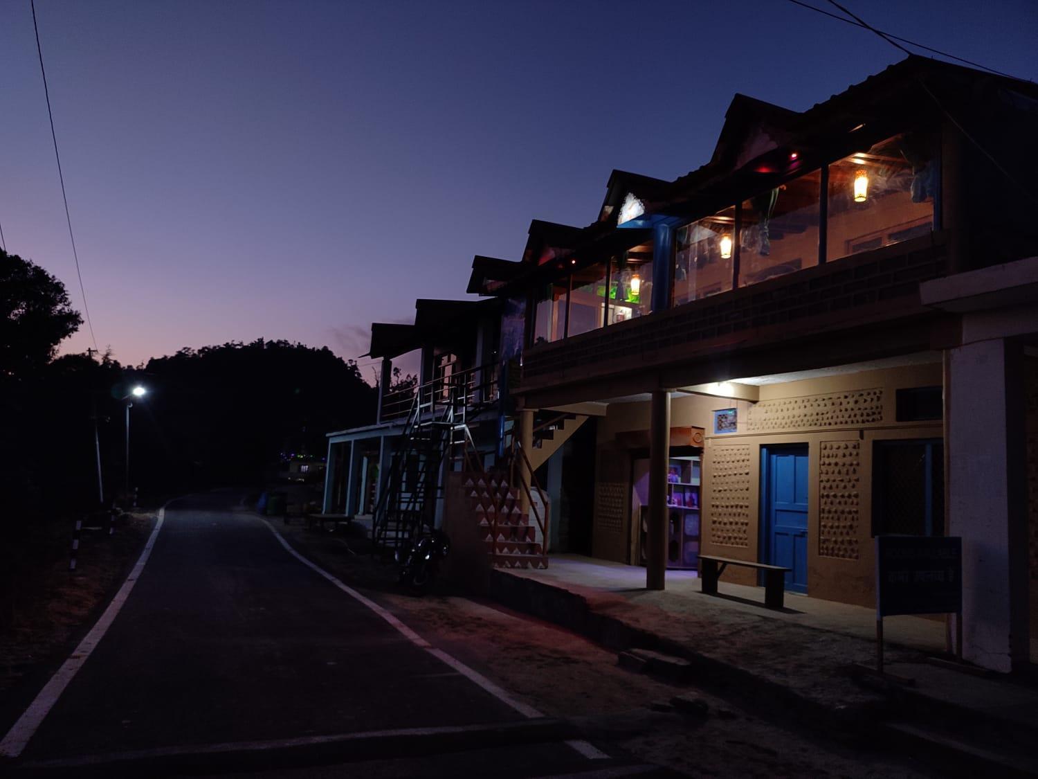 Nature Valley Homestay Shaukiyathal Panuanaula Bagian luar foto
