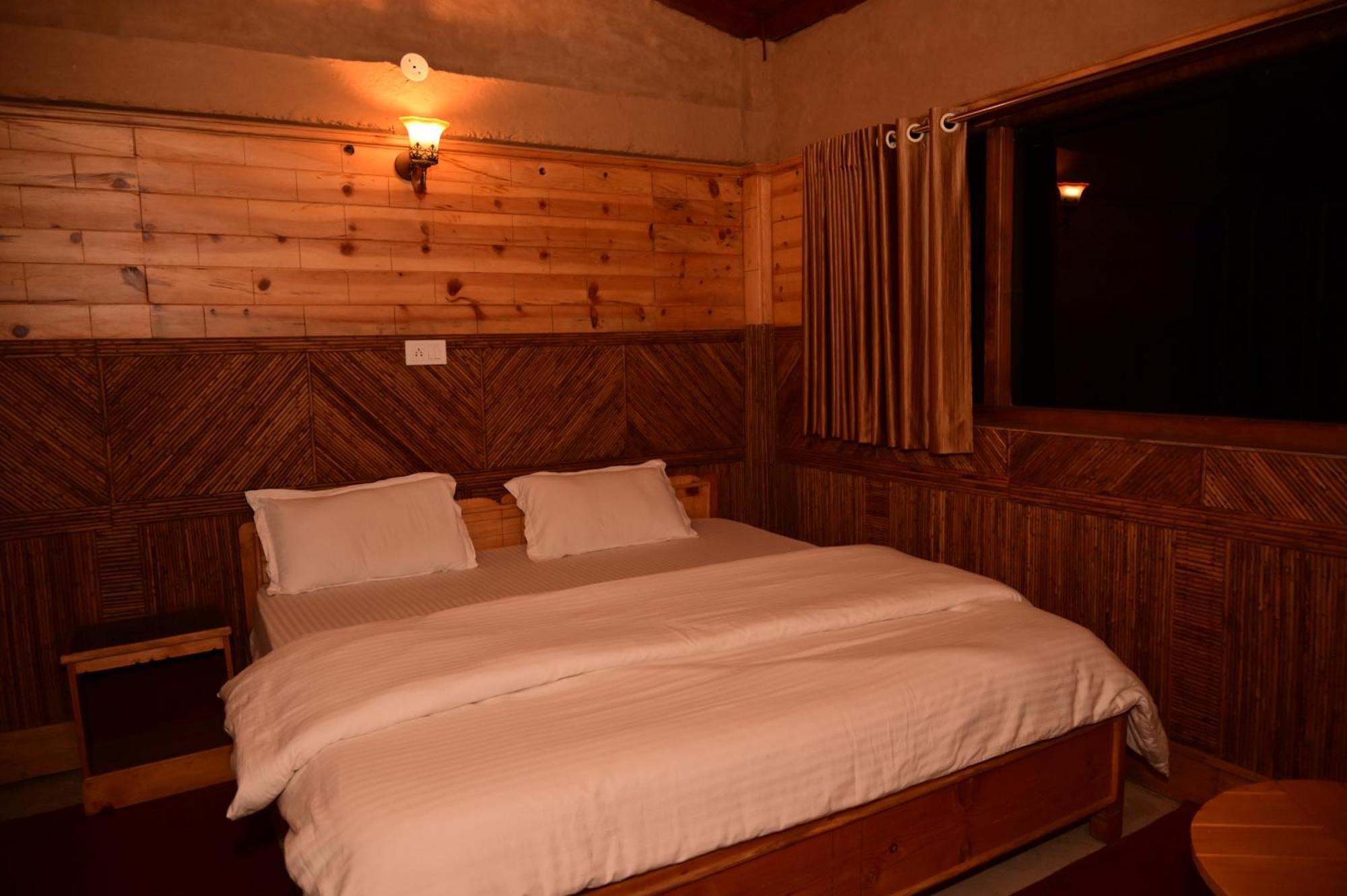 Nature Valley Homestay Shaukiyathal Panuanaula Bagian luar foto